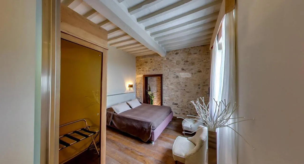 Sestosenso Suites كامبيليا ماريتيما بيت ضيافة