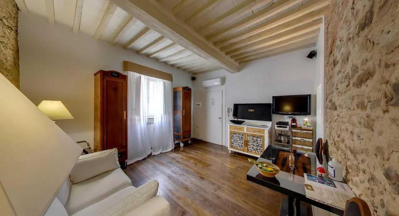 *** بيت ضيافة Sestosenso Suites كامبيليا ماريتيما إيطاليا