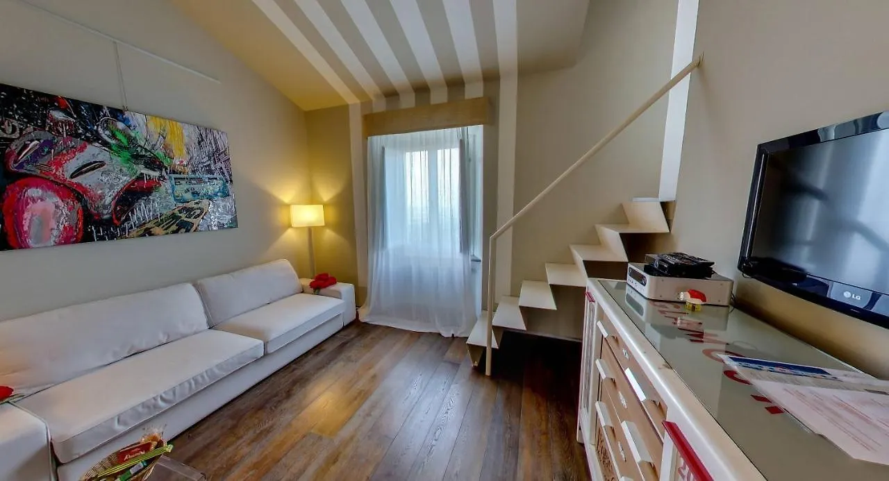 Sestosenso Suites كامبيليا ماريتيما